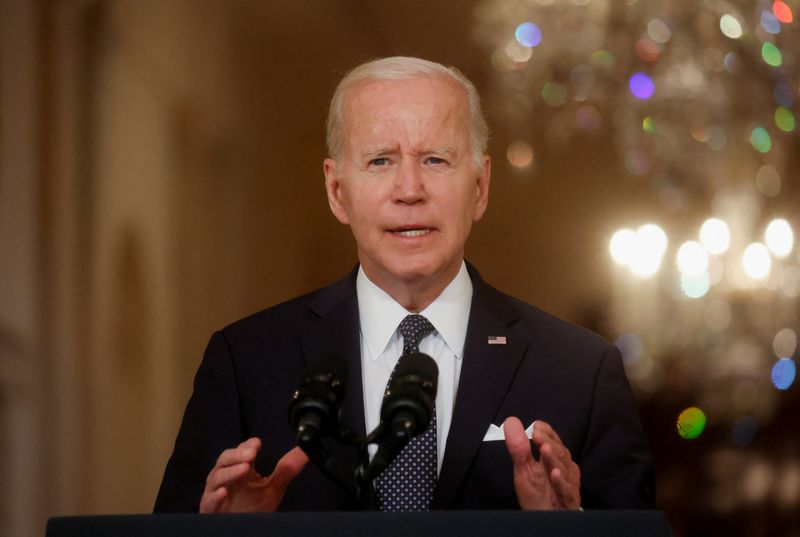 &copy; Reuters. FILE PHOTO: U.S. President Joe Biden speaks about gun violence during a primetime address from the White House in Washington, U.S., June 2, 2022. REUTERS/Leah Millis