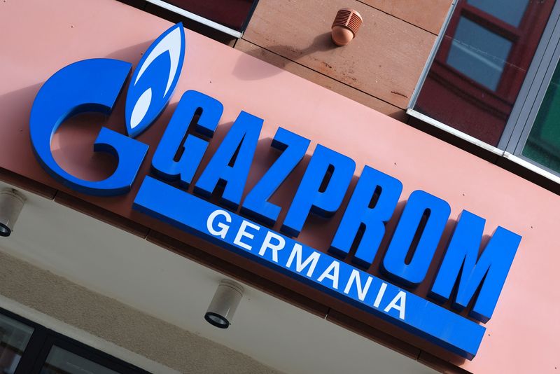 Germany faces 5 billion euros a year hit from Russian gas sanctions -newspaper