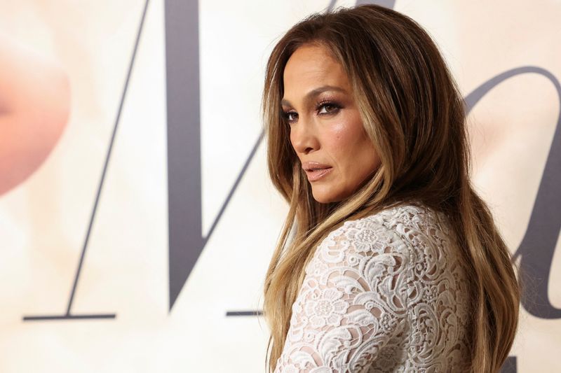 © Reuters. FOTO DE ARCHIVO: Jennifer Lopez en una sesión especial de fotografías del filme 
