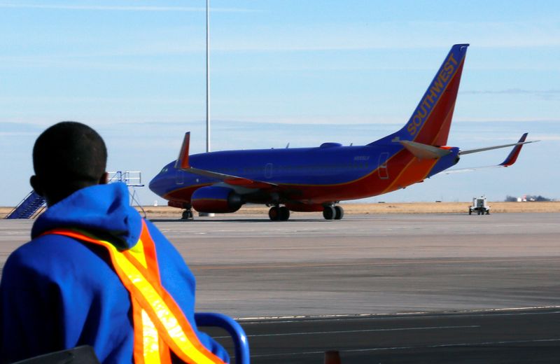 U.S. Supreme Court rules Southwest Airlines cannot force wage suit into arbitration