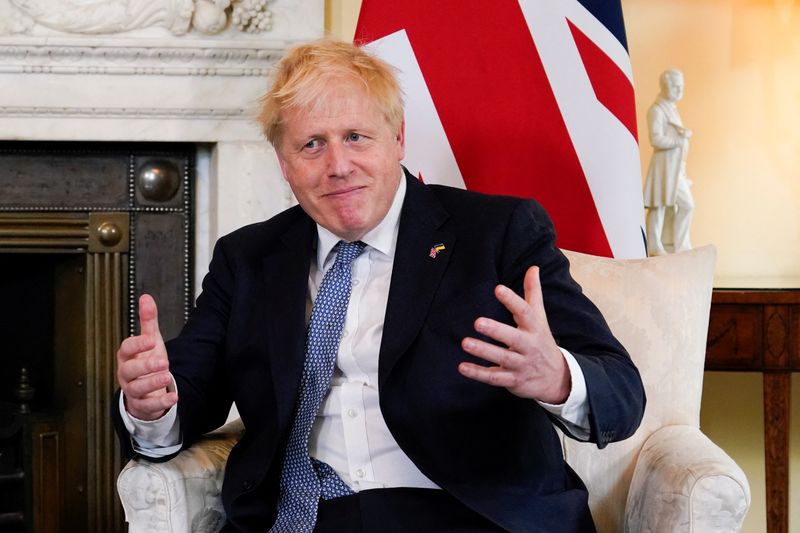 &copy; Reuters. British Prime Minister Boris Johnson reacts during next to the Estonian Prime Minister during their meeting at 10 Downing Street, London, Britain June 6, 2022. Alberto Pezzali/Pool via REUTERS