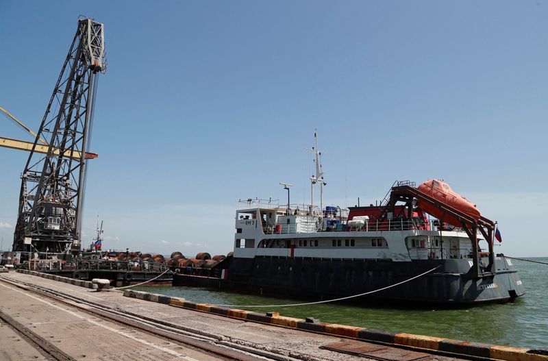 &copy; Reuters. Navio cargueiro é carregado com aço no porto ucraniano de Mariupol
30/05/2022 REUTERS/Alexander Ermochenko