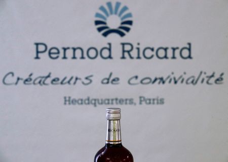 Pernod Ricard banks on digital push to boost growth By Reuters