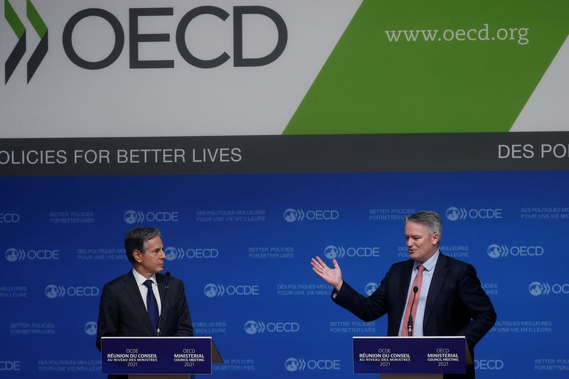 &copy; Reuters. FILE PHOTO: U.S. Secretary of State Antony Blinken listens as Mathias Cormann, Secretary-General of the Organization for Economic Cooperation and Development, speaks during a press briefing at the OECD's Ministerial Council Meeting, in Paris, France Octob