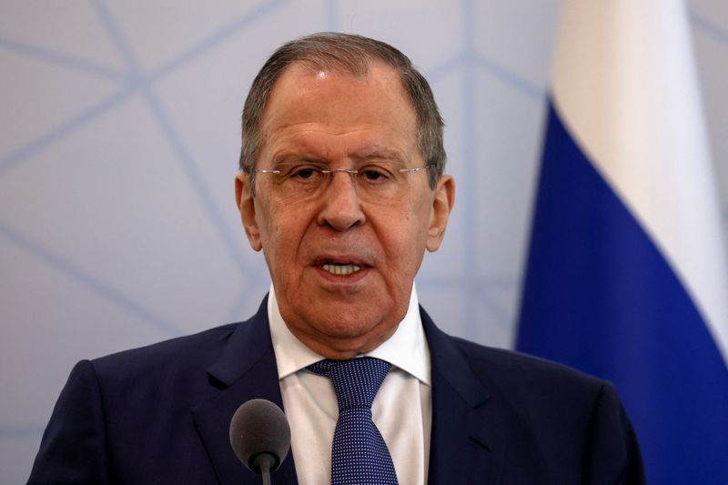 &copy; Reuters. Ministro das Relações Exteriores da Rússia, Sergei Lavrov, em entrevista coletiva durante visita a Ancara
08/06/2022 REUTERS/Umit Bektas