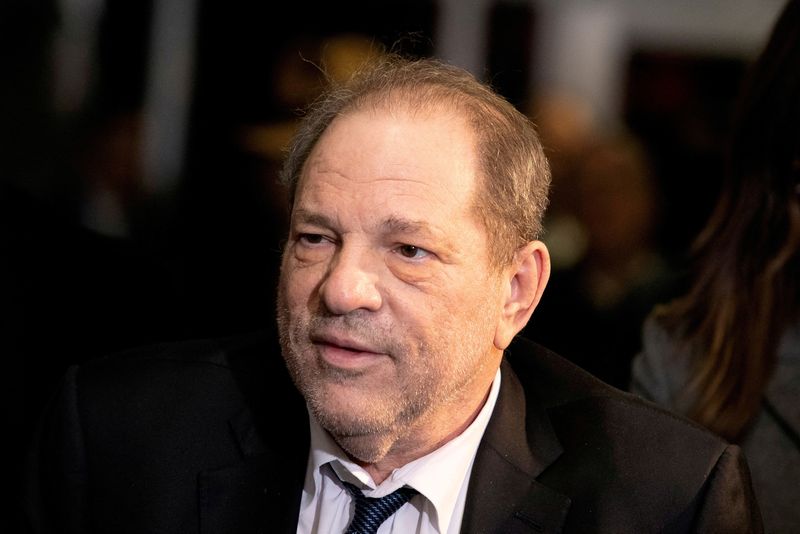 © Reuters. FOTO DE ARCHIVO. Harvey Weinstein en Nueva York, EEUU, 21 de febrero del 2020.  REUTERS/Lucas Jackson