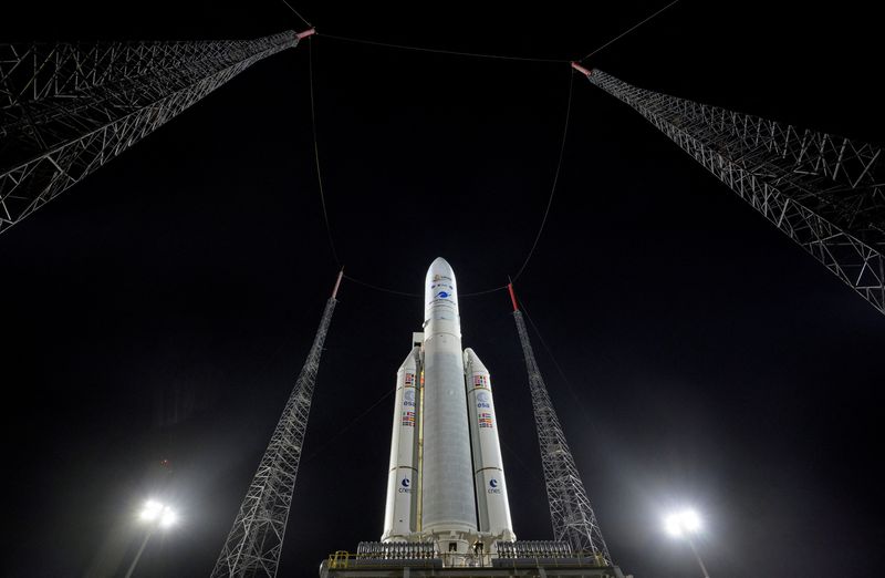 &copy; Reuters. FILE PHOTO: Arianespace's Ariane 5 rocket, with NASA’s James Webb Space Telescope onboard, is seen at the launch pad at Europe’s Spaceport, the Guiana Space Center in Kourou, French Guiana December 23, 2021. NASA/Bill Ingalls/Handout via REUTERS  
