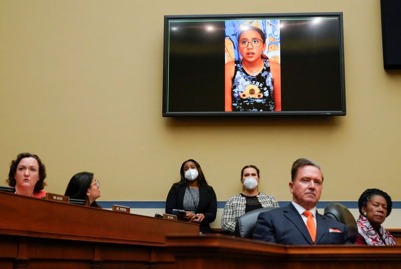 © Reuters. Miah Cerrillo, a fourth-grade student at Robb Elementary School in Uvalde, Texas, and survivor of a mass shooting appears on a screen during a House Committee on Oversight and Reform hearing on gun violence on Capitol Hill in Washington, U.S. June 8, 2022. Andrew Harnik/Pool via REUTERS?