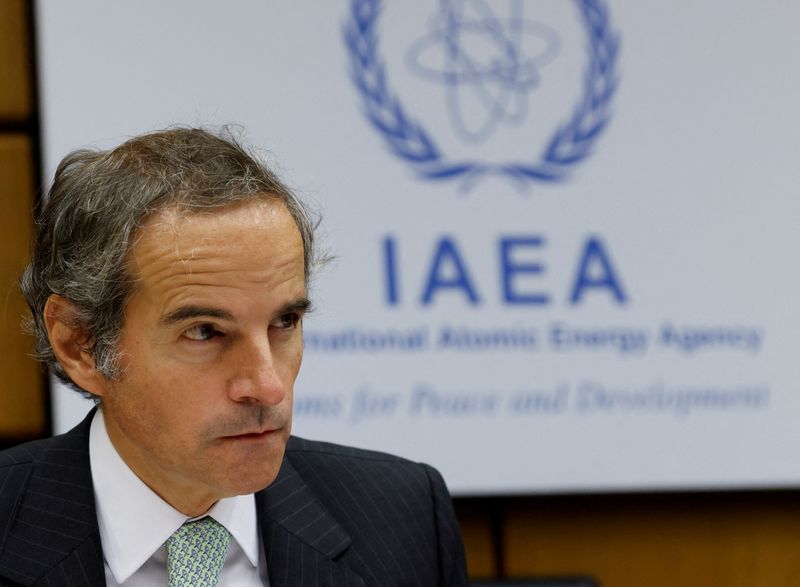 &copy; Reuters. FOTO DE ARCHIVO: El director general del Organismo Internacional de Energía Atómica (OIEA), Rafael Grossi, asiste a una reunión de la Junta de Gobernadores del OIEA en Viena, Austria, 6 de junio de 2022.  REUTERS/Leonhard Foeger