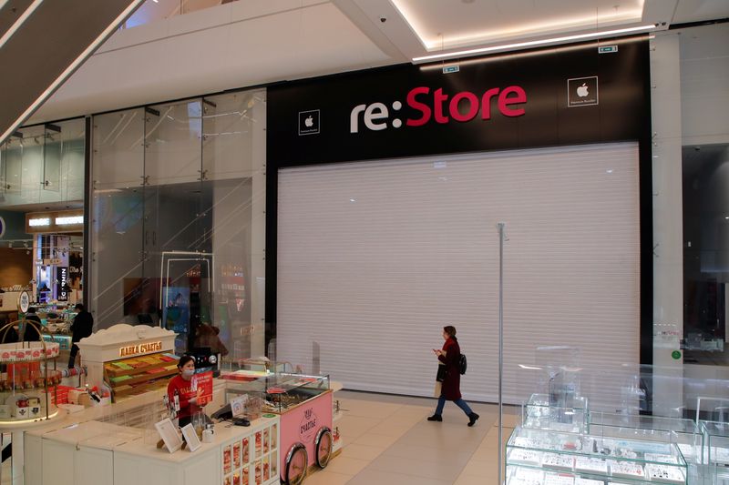 Russian shopping malls lose up to 30% of footfall, developer's son says