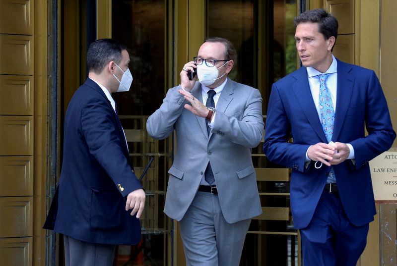 &copy; Reuters. Imagen de archivo del actor Kevin Spacey abandonando el tribunal del Distrito Federal después de una audiencia sobre una demanda por agresión sexual en su contra en el distrito de Manhattan de la ciudad de Nueva York, Nueva York, Estados Unidos. 26 de m