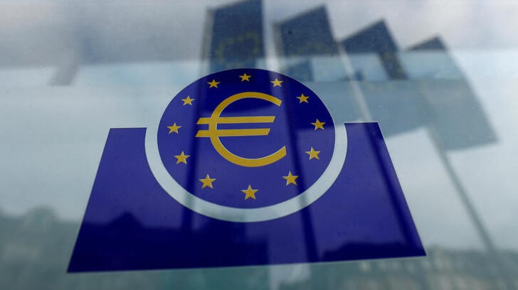 &copy; Reuters. ６月１５日、欧州中央銀行（ＥＣＢ）理事会メンバーのマクルーフ・アイルランド中銀総裁は、ＥＣＢが９月に「より大幅な」利上げを行う意向を示したことについて、利上げ幅は２５ベー