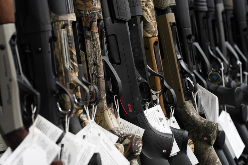 U.S. Senate gun bill talks hit snag over mental illness, abuse provisions