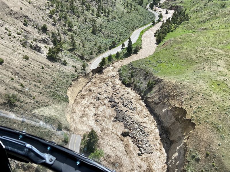 © Reuters. Damaged infrastructure due to flooding and rockslides is seen in northern portion of Yellowstone National Park, U.S. in this handout picture obtained by Reuters on June 15, 2022.  National Park Service/Handout via REUTERS. THIS IMAGE HAS BEEN SUPPLIED BY A THIRD PARTY.