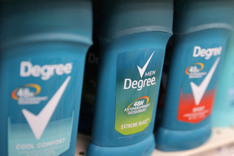 © Reuters. FILE PHOTO: Degree, a brand of Unilever, is seen on display in a store in Manhattan, New York City, U.S., March 24, 2022. REUTERS/Andrew Kelly
