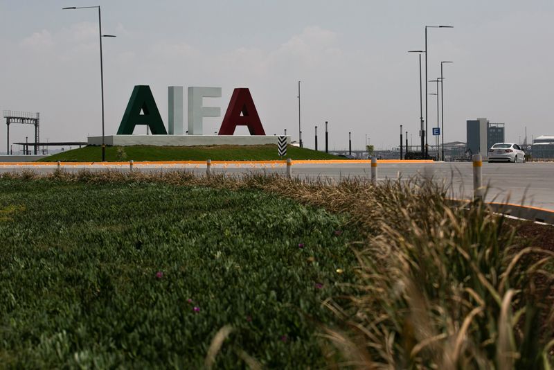 © Reuters. The AIFA lettering is pictured at the new Felipe Angeles international airport, in Zumpango, Mexico State, Mexico April 23, 2022. REUTERS/Quetzalli Nicte-Ha