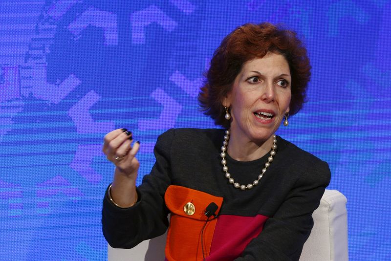 &copy; Reuters. FILE PHOTO: Cleveland Fed President Loretta Mester speaks on a panel in New York