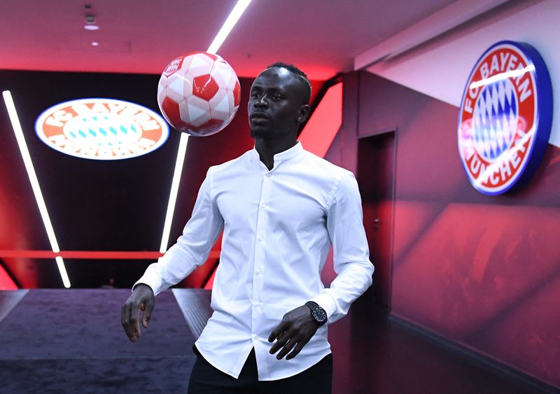 &copy; Reuters. Sadio Mané durante apresentação como jogador do Bayern de Munique
22/06/2022 REUTERS/Andreas Gebert