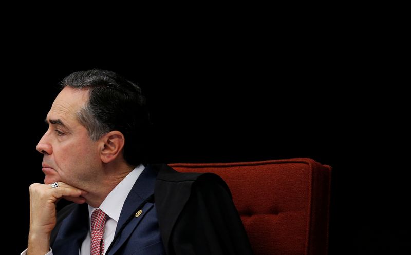 &copy; Reuters. Ministro do STF Luís Roberto Barroso
17/04/2018
REUTERS/Adriano Machado