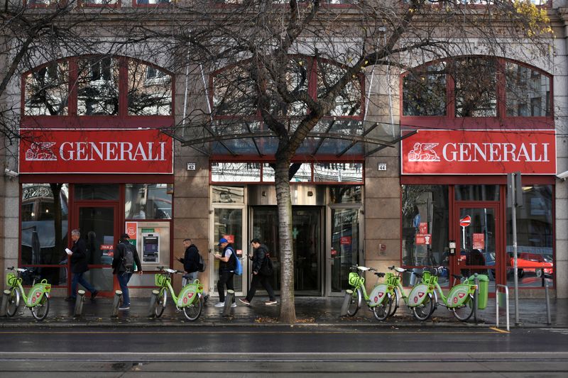 &copy; Reuters. FILE PHOTO: People walk past the headquarters of insurance company Generali in Budapest, Hungary, November 29, 2019. Picture taken November 29, 2019. REUTERS/Tamas Kaszas/