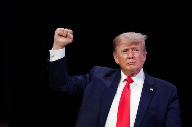 &copy; Reuters. FILE PHOTO: Former U.S. president Donald Trump speaks to an audience at the "American Freedom Tour" event in Memphis, Tennessee, U.S., June 18, 2022.    REUTERS/Karen Pulfer Focht/File Photo