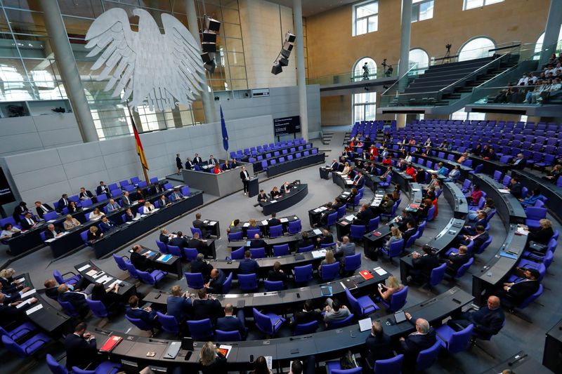 &copy; Reuters. FOTO DE ARCHIVO: Interior de la Cámara Baja del Parlamento alemán durante una sesión en Berlín, Alemania, el 2 de junio de 2022. REUTERS/Michele Tantussi