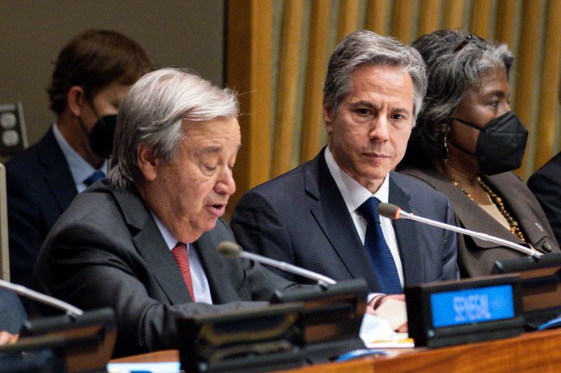 &copy; Reuters. الأمين العام للأمم المتحدة أنطونيو جوتيريش يتحدث في اجتماع لوزراء الخارجية بمقر الأمم المتحدة في نيويورك في 18 مايو أيار 2022 . تصوير: إدواردو 