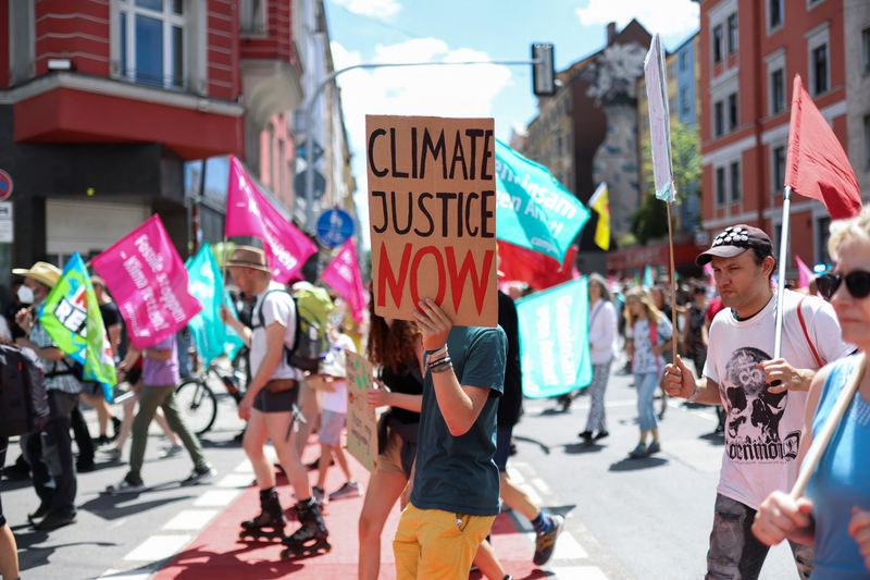 Thousands march in Munich to demand G7 action on poverty and climate