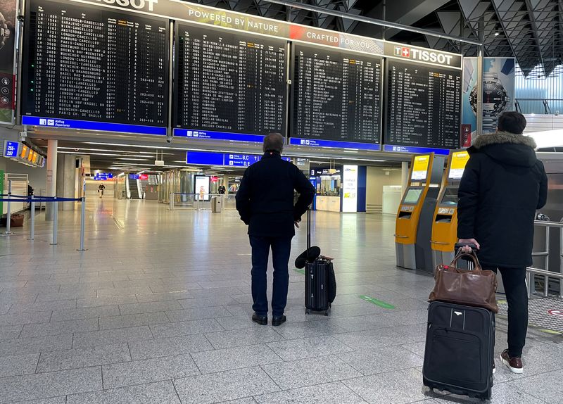 Alemania quiere trabajadores extranjeros con rapidez ante la escasez de personal en aeropuertos
