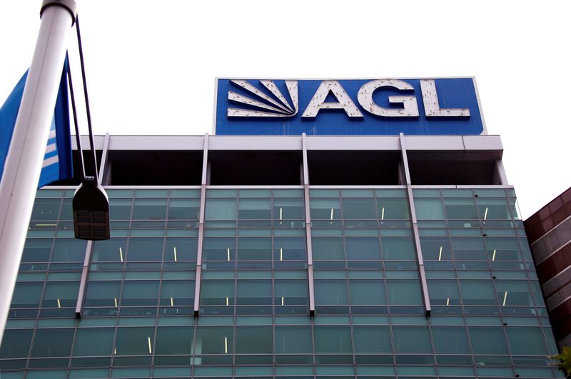 Australia's AGL Energy says rebuffed suitor Brookfield has bought small stake
