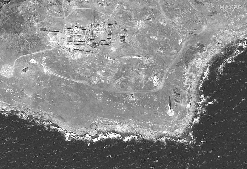 © Reuters. FILE PHOTO: A satellite image shows southern end of Snake Island, Ukraine, June 17, 2022. Maxar Technologies/Handout via REUTERS 