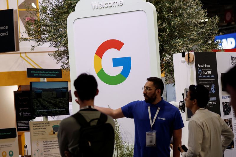 &copy; Reuters. FILE PHOTO: A logo of Google is seen at its exhibition space, at the Viva Technology conference dedicated to innovation and startups at Porte de Versailles exhibition center in Paris, France June 15, 2022. REUTERS/Benoit Tessier