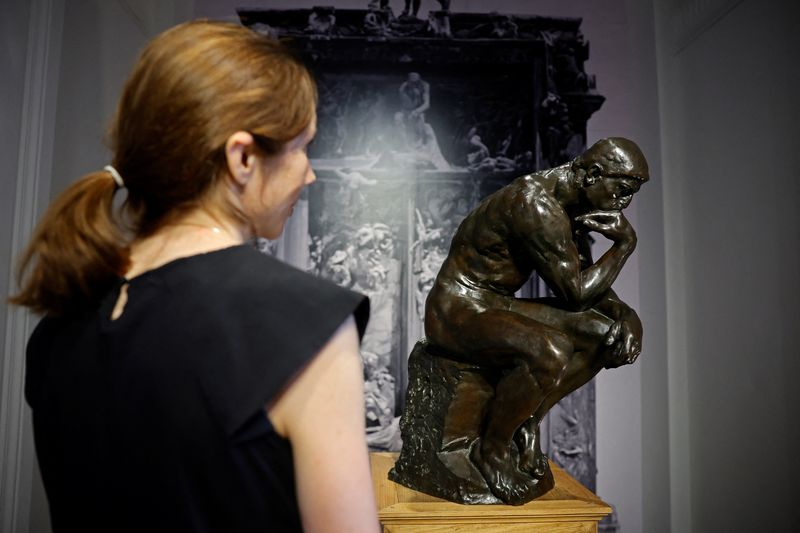 &copy; Reuters. Escultura "O Pensador", de Rodin, que foi leiloada em Paris
27/06/2022
REUTERS/Sarah Meyssonnier