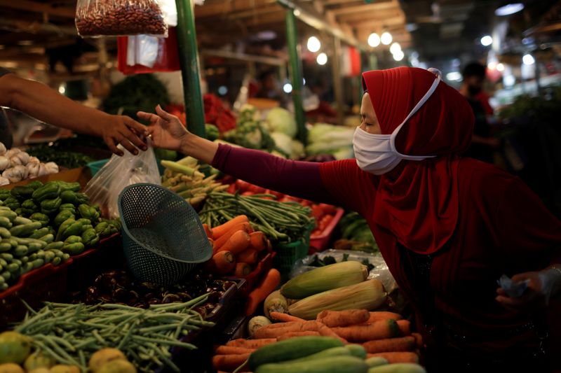 Indonesia's inflation hits 5-year high, above central bank target