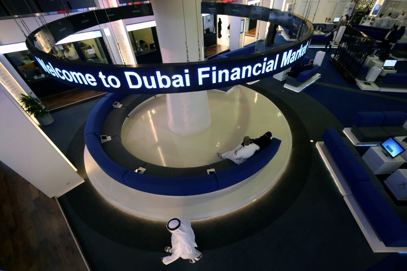 &copy; Reuters. بورصة دبي من الداخل في صورة من أرشيف رويترز