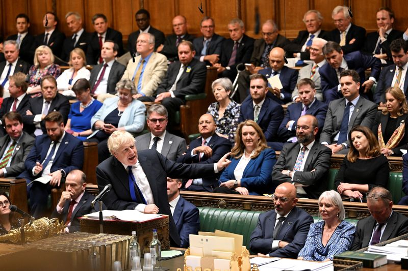 &copy; Reuters. British Prime Minister Boris Johnson speaks during Prime Minister's Questions at the House of Commons in London, Britain July 6, 2022.  UK Parliament/Jessica Taylor/Handout via REUTERS THIS IMAGE HAS BEEN SUPPLIED BY A THIRD PARTY. MANDATORY CREDIT. IMAGE