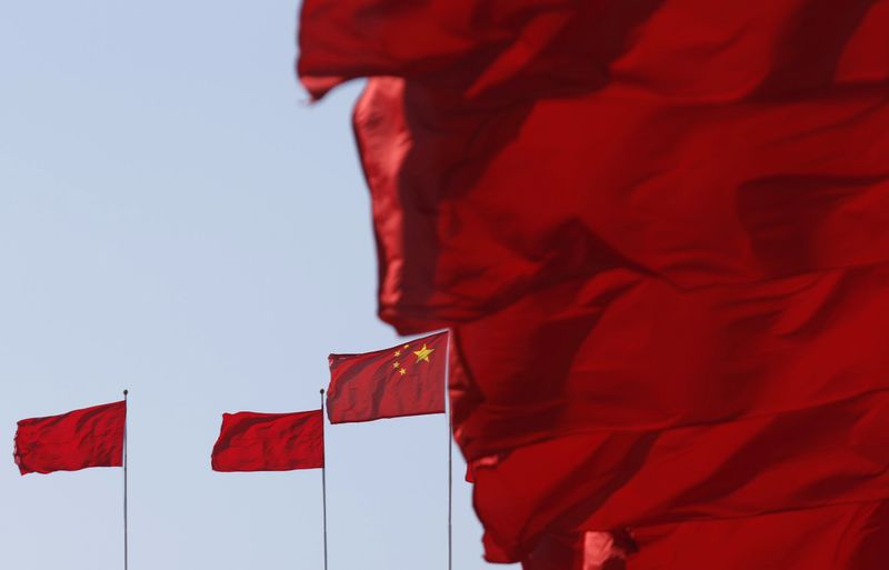 &copy; Reuters. 中国の李克強首相は中国経済が回復しているものの基盤は堅固ではなく、一段の取り組みが必要との認識を示した。２０１５年３月撮影（２０２２年　ロイター/Kim Kyung-Hoon）