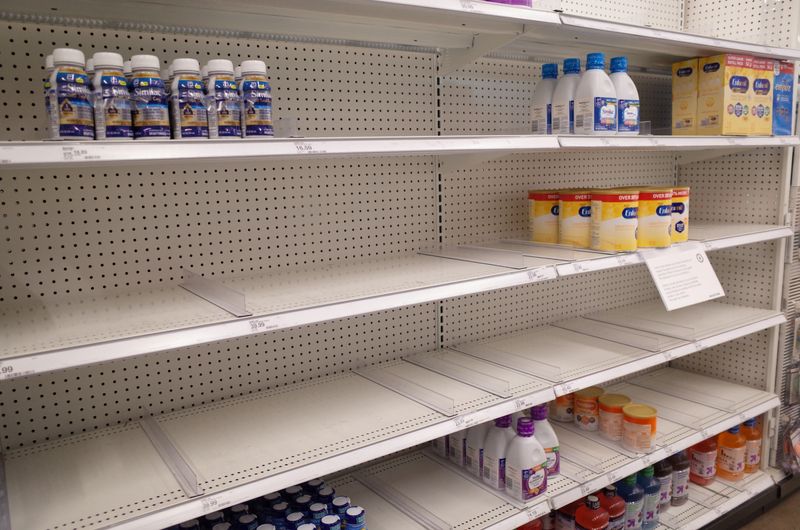 &copy; Reuters. FILE PHOTO: Similac and Enfamil products are seen on largely empty shelves in the baby formula section of a Target store, amid continuing nationwide shortages in infant and toddler formula, in San Diego, California, U.S., May 25, 2022.  REUTERS/Bing Guan