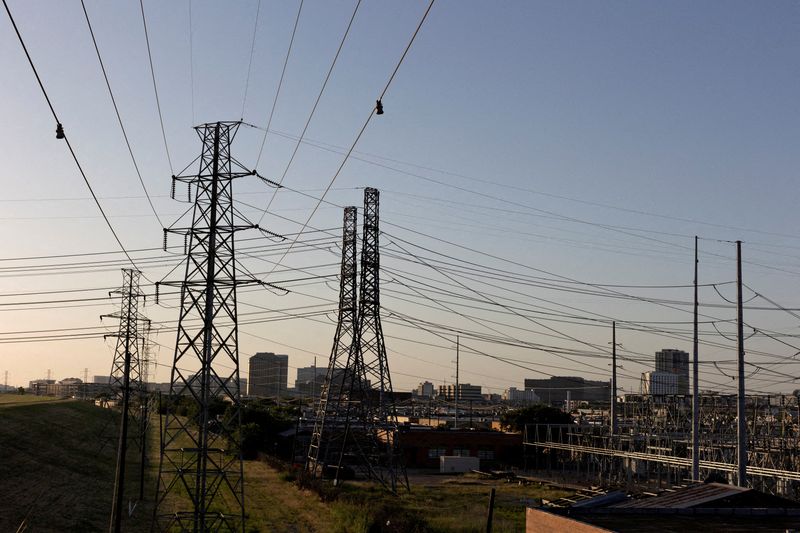 Texas grid operator asks users to conserve energy amid scorching heat