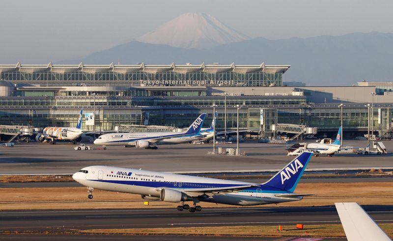 Japan's ANA finalises order for 20 Boeing 737 MAX jets