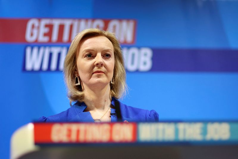 &copy; Reuters. FOTO DE ARCHIVO. La ministra de Asuntos Exteriores británica, Liz Truss, habla en la Conferencia de Primavera del Partido Conservador en Blackpool, Reino Unido. 19 de marzo de 2022. REUTERS/Phil Noble/Files