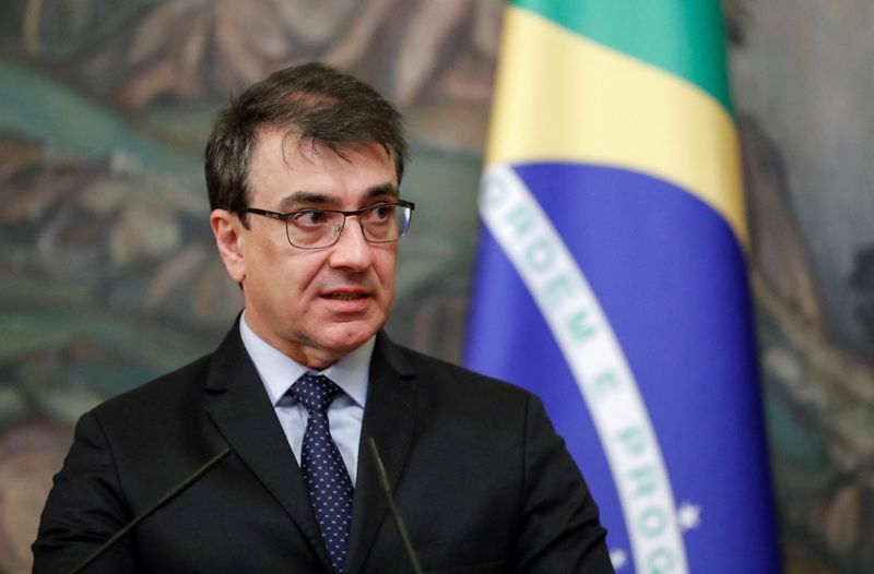 &copy; Reuters. Imagen de archivo del ministro de Relaciones Exteriores de Brasil, Carlos Franca, asistiendo a una rueda de prensa tras las conversaciones con su homólogo ruso, Sergei Lavrov, en Moscú, Rusia. 16 de febrero, 2022. REUTERS/Shamil Zhumatov/Pool/Archivo