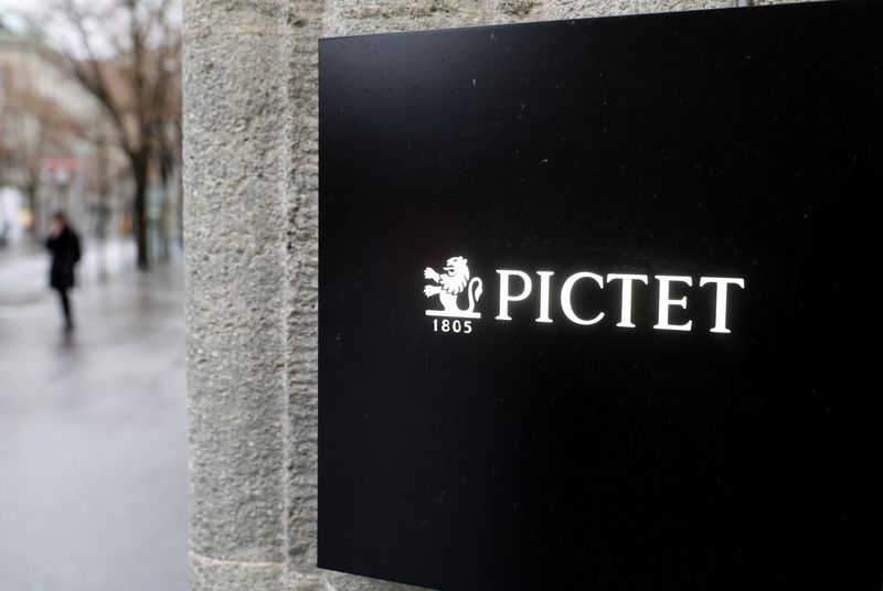 &copy; Reuters. FILE PHOTO: The logo of Swiss private bank Pictet is seen at a branch office in Zurich, Switzerland February 2, 2022. REUTERS/Arnd Wiegmann