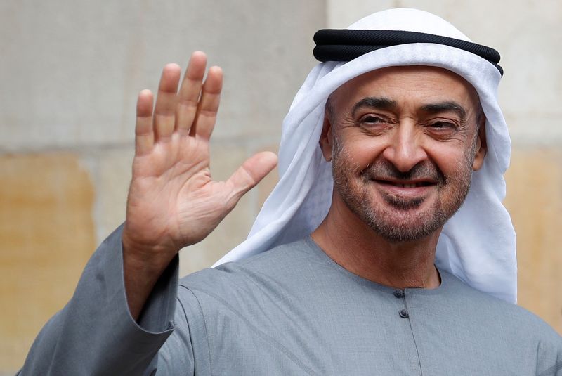 &copy; Reuters. アラブ首長国連邦（ＵＡＥ）のムハンマド大統領（写真）は１３日、前大統領の死去に伴う今年５月の就任後、初のテレビ演説を行った。パリで昨年９月撮影（２０２２年　ロイター／Gonzal