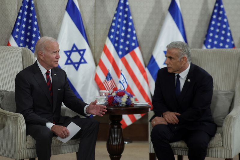 &copy; Reuters. Presidente dos EUA, Joe Biden, e primeiro-ministro de Israel, Yair Lapid, durante encontro bilateral em Jerusalém 
14/07/2022 REUTERS/Evelyn Hockstein