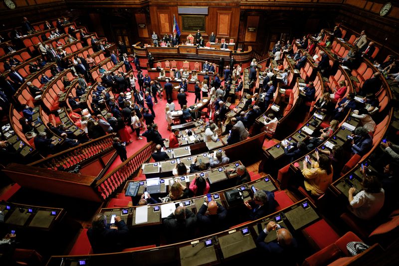 &copy; Reuters. A general view of the upper house of parliament during a confidence vote for the government, in Rome, Italy, July 14, 2022. REUTERS/Guglielmo Mangiapane