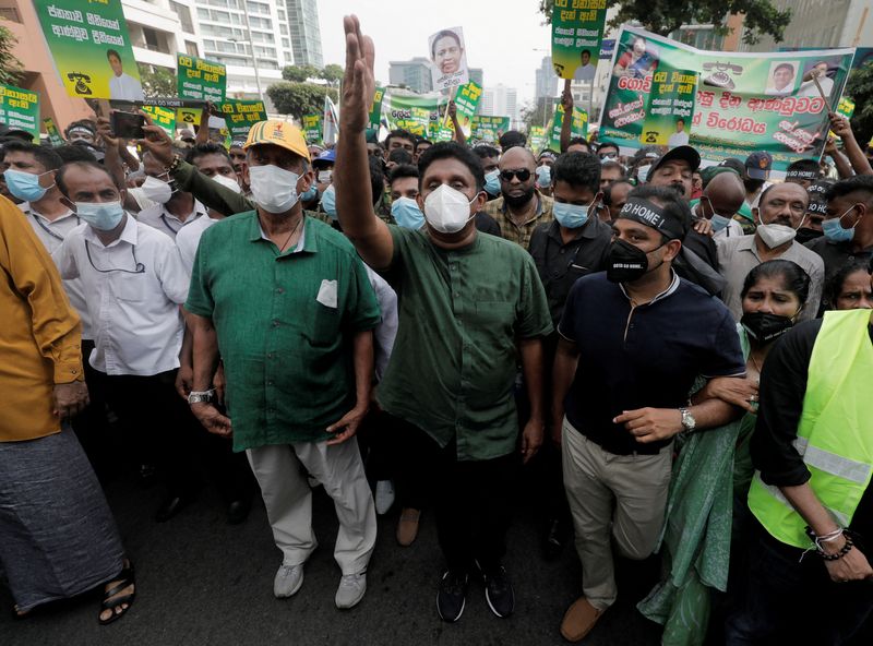 &copy; Reuters. Manifestantes de oposição protestam contra governo do Sri Lanka na capital Colombo
15/03/2022
REUTERS/Dinuka Liyanawatte/File Photo