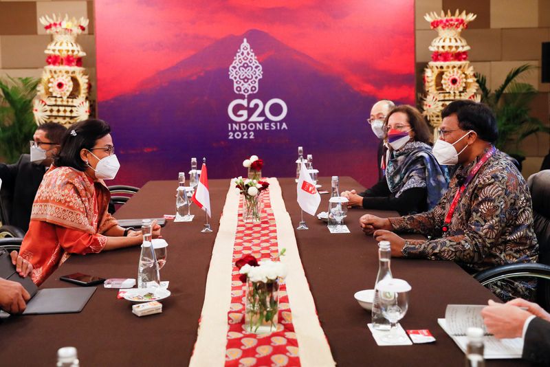 &copy; Reuters. L'Indonésie a exhorté samedi les ministres des Finances des pays du G20 à se concentrer sur les objectifs de reprise mondiale, des sources indiquant que le sommet organisé sur l'île de Bali devrait se terminer sans qu'un communiqué officiel ne soit 