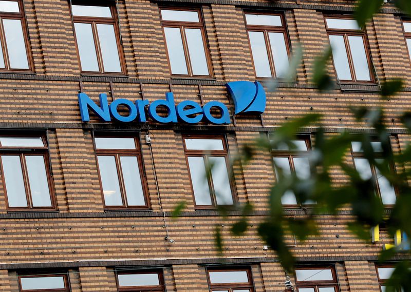 Finland's Nordea posts profit above expectations