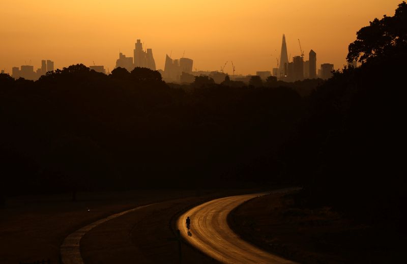 Britain on course for hottest day on record